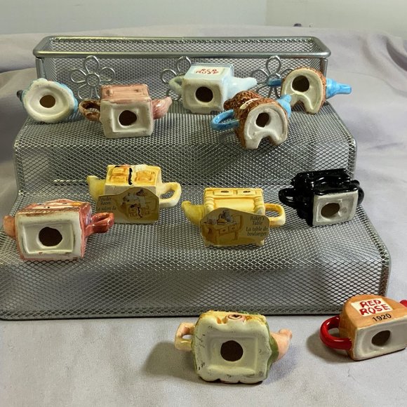 11 Red Rose Tea Miniature Teapots Collectible Figurines - Picture 5 of 6